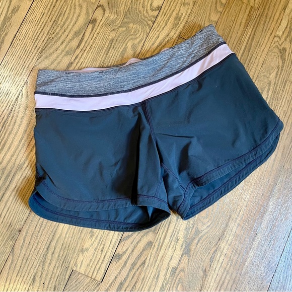Lululemon Athletica Gray and Purple Speed Up Shorts - Picture 1 of 4